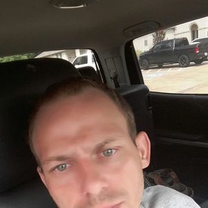 Meet your Posher, Thomas